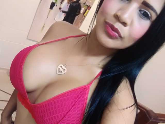 תמונה של הפרופיל Krystallboobs