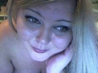 צ'אט וידאו ארוטי ksenja1