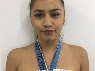 צ'אט וידאו ארוטי KyaraThomson