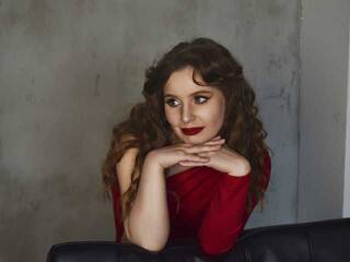 צ'אט וידאו ארוטי KyleyJackson