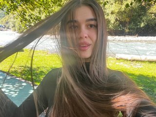צ'אט וידאו ארוטי KylieDalton18