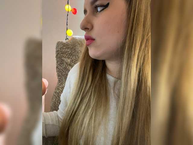 צילומי מסך משודרים LollaDolly