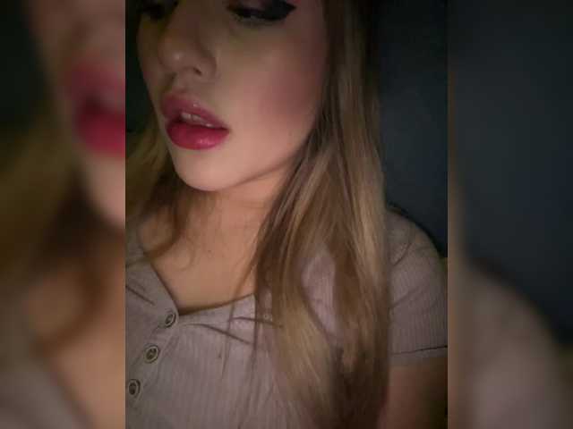 צילומי מסך משודרים LollaDolly