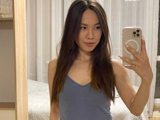 צ'אט וידאו ארוטי MiaLionade