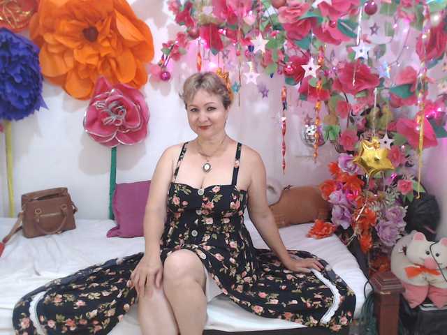 תמונה של הפרופיל LADYQUEEN520