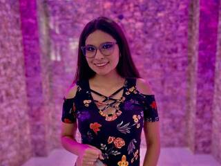 צ'אט וידאו ארוטי LadySylvanah