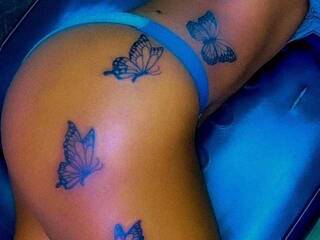 צ'אט וידאו ארוטי LalaKisses