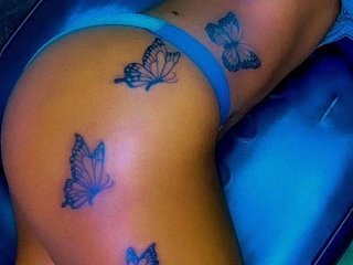 צ'אט וידאו ארוטי LalaKisses