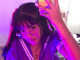 צ'אט וידאו ארוטי Lalalutsy-tay