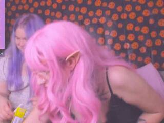 צ'אט וידאו ארוטי lanalova