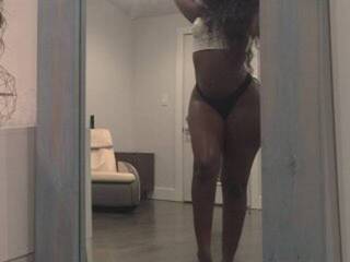 צ'אט וידאו ארוטי lanidangerous