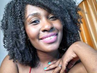 צ'אט וידאו ארוטי Laraa97