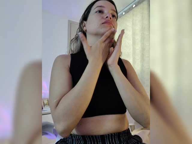 צילומי מסך משודרים LarisaMaia