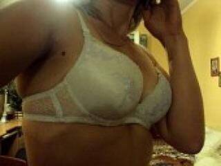 צ'אט וידאו ארוטי laska17