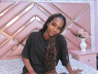 צ'אט וידאו ארוטי LatoyaFloyd