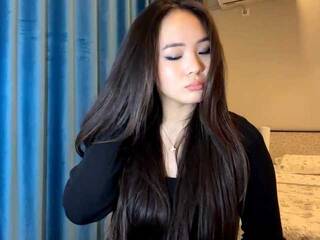 צ'אט וידאו ארוטי LatrishaAltigs