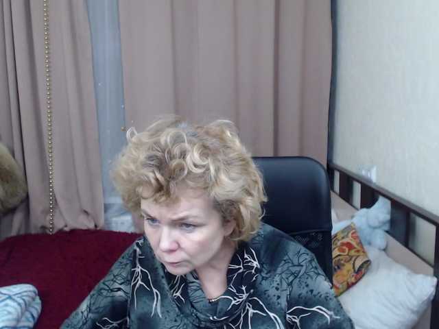 צילומי מסך משודרים Laura-Gracy