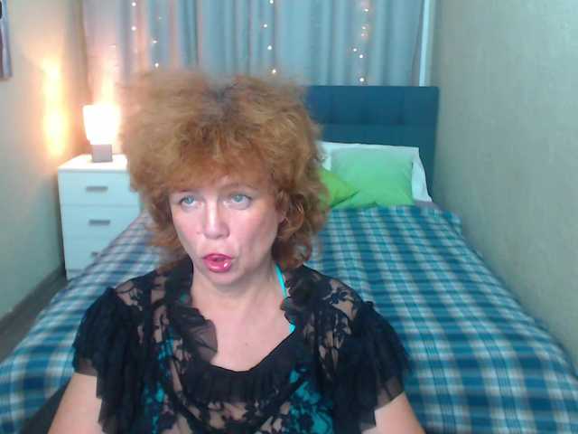 צילומי מסך משודרים Laura-Gracy