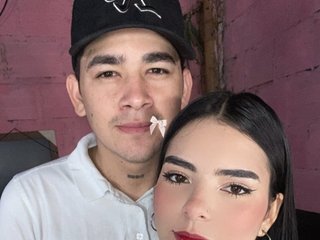 צ'אט וידאו ארוטי LauraAndKevin