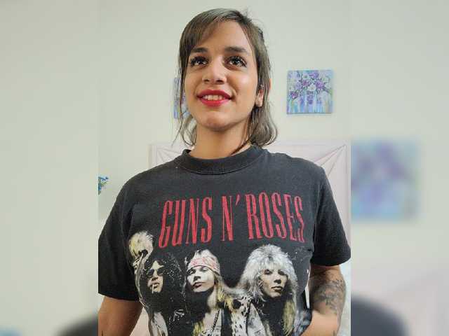 צילומי מסך משודרים LauraBlau