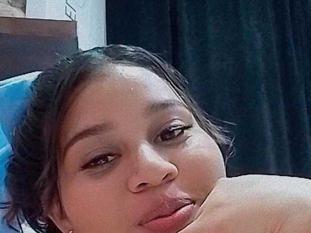 תמונה של הפרופיל LauraBree