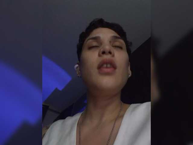 צילומי מסך משודרים LauraR