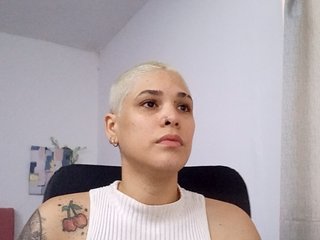 צ'אט וידאו ארוטי LauraR
