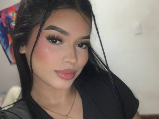 צ'אט וידאו ארוטי LauraSierra