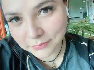 צ'אט וידאו ארוטי laurenchubby