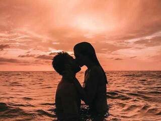 צ'אט וידאו ארוטי laurika