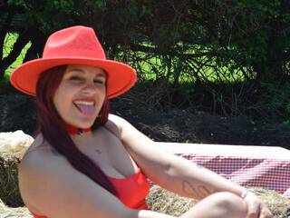 צ'אט וידאו ארוטי LaylaAlabi