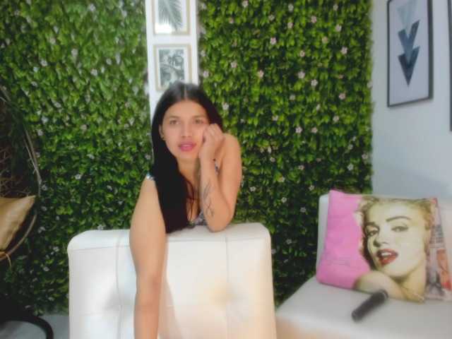 צילומי מסך משודרים LeahScott