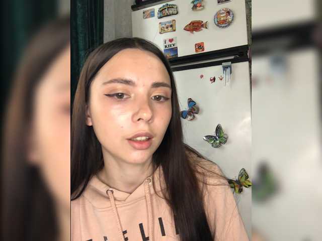 צילומי מסך משודרים LeannaDecker