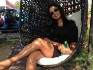 צ'אט וידאו ארוטי leelooo