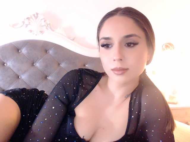 צילומי מסך משודרים Leila34