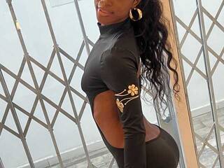 צ'אט וידאו ארוטי Leilla