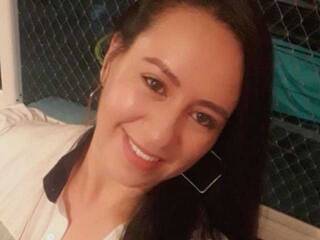 צ'אט וידאו ארוטי Lena-zidan