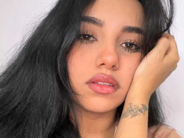 תמונה של הפרופיל LennahDavies