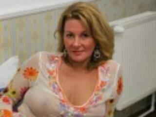 צ'אט וידאו ארוטי lenok30285