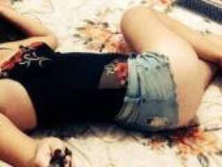 צ'אט וידאו ארוטי lenusik97