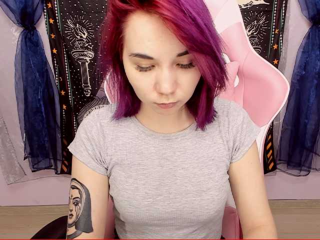 צילומי מסך משודרים LessiFox