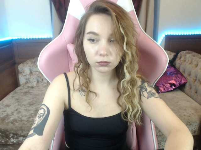 צילומי מסך משודרים LessiFox