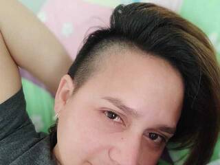 צ'אט וידאו ארוטי LestGoZarcley