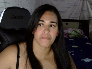 צ'אט וידאו ארוטי Letty33