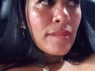 צ'אט וידאו ארוטי Letty33