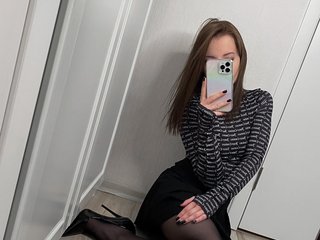 צ'אט וידאו ארוטי LexiBurn