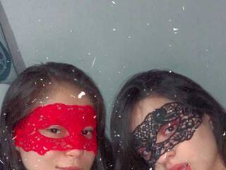 צ'אט וידאו ארוטי Lia--mau