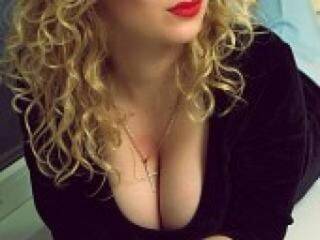 צ'אט וידאו ארוטי lilastrong