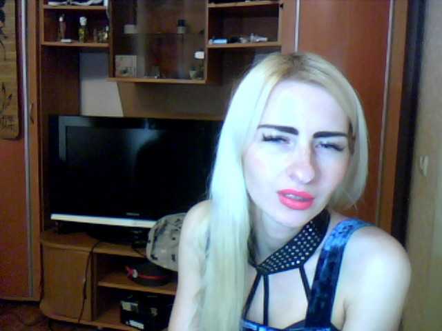 תמונות LilianaQWax Sexy girl