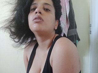 צ'אט וידאו ארוטי lilimonth